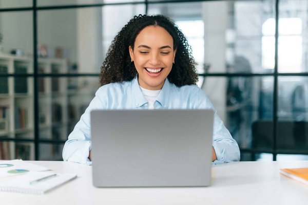 Boostez votre visibilité avec un consultant SEO à Paris